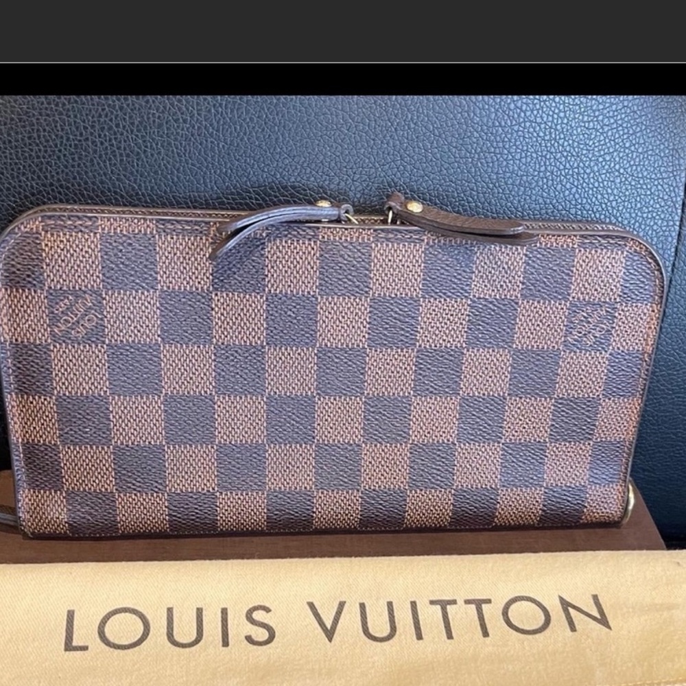Louis Vuitton authentic big long wallet